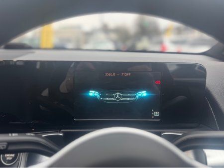 2020 Mercedes-Benz GLB 200 Auto | 7 Seats | Massive Spec | Low Mileage €32,950 thumbnail