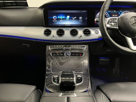 2020 Mercedes-Benz E Class - thumbnail 11