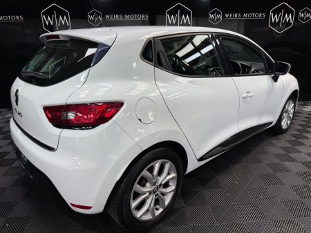 2017 Renault Clio - thumbnail 8