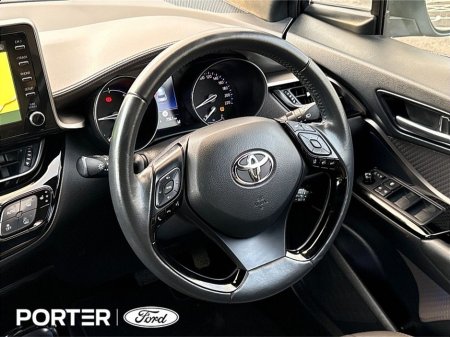 2022 Toyota C-HR 1.8 HYBRID SOL thumbnail