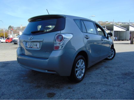 2011 Toyota Verso - thumbnail 9