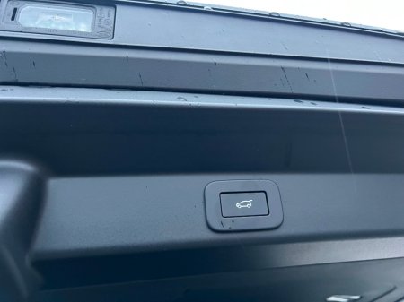 2025 Land Rover Range Rover Sport P460E PHEV 3.0 EDITION *LOW KMS* €119,950 thumbnail