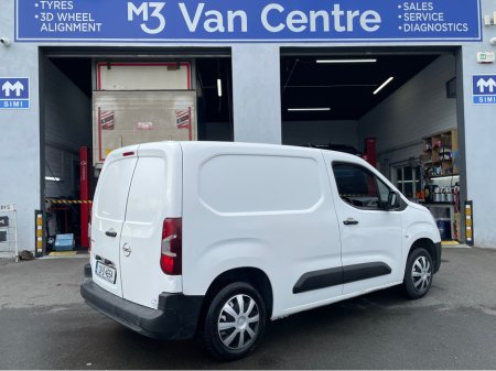 2021 Opel Combo - thumbnail 5