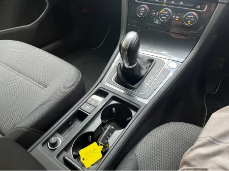 2019 Volkswagen Golf - thumbnail 15