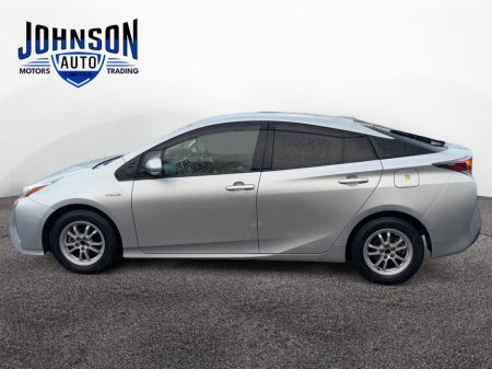 2016 Toyota Prius 1.8 Petrol Hybrid Auto €15,900 thumbnail