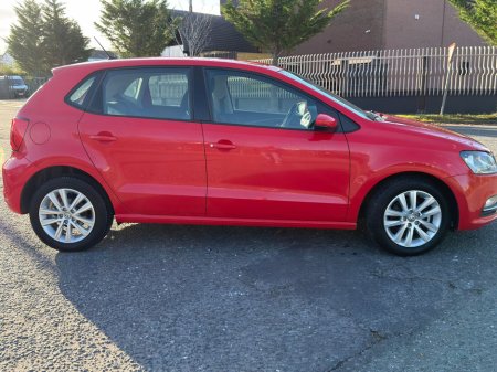 2014 Volkswagen Polo  €9,999