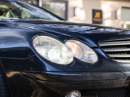 2003 Mercedes-Benz SL Class - thumbnail 7