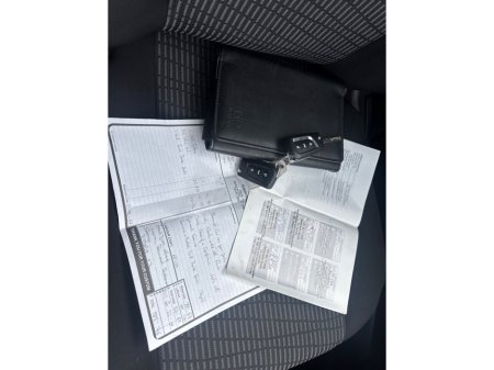 2013 Toyota Avensis - thumbnail 15