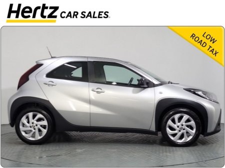 2023 Toyota Aygo X - thumbnail 3