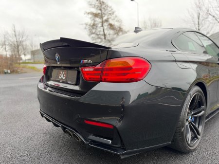 2014 BMW M4 - thumbnail 6