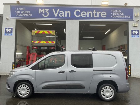 2021 Opel Combo - thumbnail 4