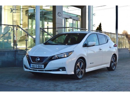 2019 Nissan Leaf Leaf SV Premium 40 kWh €13,699 thumbnail