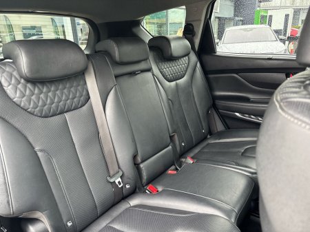 2019 Hyundai Santa Fe - thumbnail 10