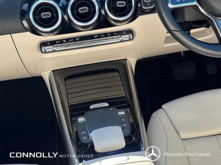 2021 Mercedes-Benz GLA Class - thumbnail 17