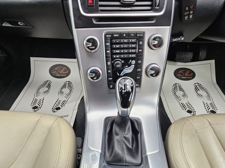 2017 Volvo S60 - thumbnail 27