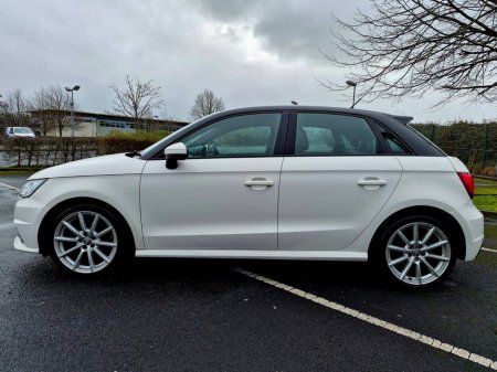 2017 Audi A1 1.4TFSI 125HP S Line €10,999 thumbnail
