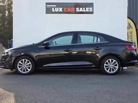 2020 Renault Megane - thumbnail 4