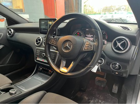 2016 Mercedes-Benz A Class - thumbnail 10