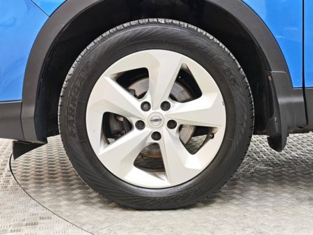 2019 Nissan Qashqai - thumbnail 17