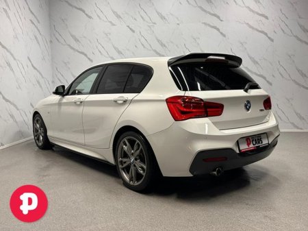 2017 BMW 1 Series - thumbnail 3