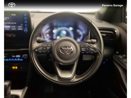2023 Toyota Yaris Cross  €27,995 thumbnail