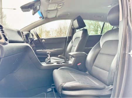 2017 Kia Sportage EX 5DR!!! ONLY 63K MLS!!! €15,900 thumbnail