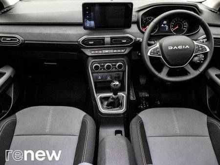 2026 Dacia Sandero Stepway Extreme TCe 110 E06X thumbnail