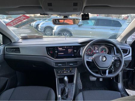 2019 Volkswagen Polo COMFORTLINE AUTOMATIC 1.0 PETROL //REVERSE CAMERA//CARPLAY// €15,950 thumbnail