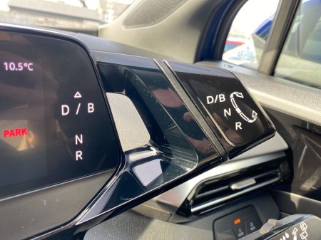 2022 Volkswagen ID.4 - thumbnail 17