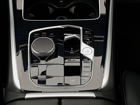 2023 BMW X5 - thumbnail 9