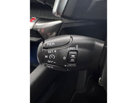 2018 Peugeot 3008 1.6 HDI GT LINE BLUE S/S 5DR AUTO €19,999 thumbnail