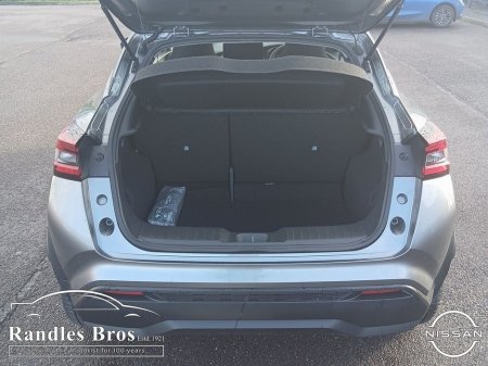 2025 Nissan Juke - thumbnail 14