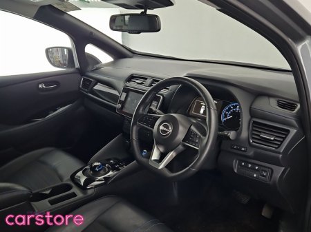 2023 Nissan Leaf - thumbnail 9