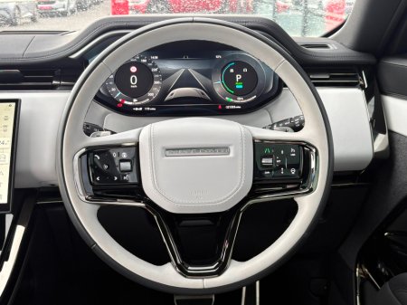 2025 Land Rover Range Rover Sport - thumbnail 18