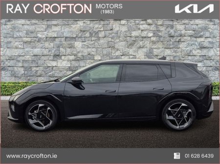 2025 Kia EV4 EV4 5 HB GT LINE LR 5DR AUTO €49,950 thumbnail