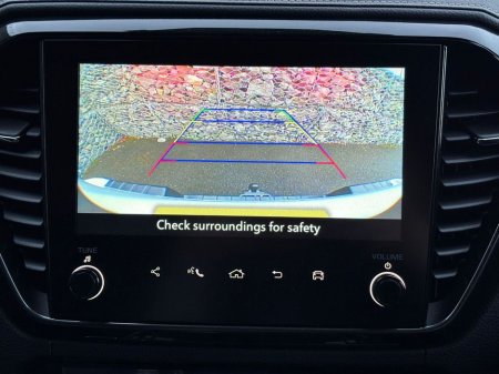 2025 Isuzu D-MAX V-CROSS DCB €48,851 thumbnail