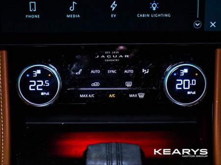 2023 Jaguar F-Pace - thumbnail 32