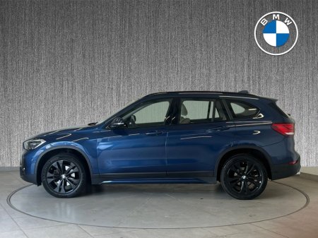 2022 BMW X1 - thumbnail 3