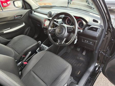 2023 Suzuki Swift - thumbnail 10