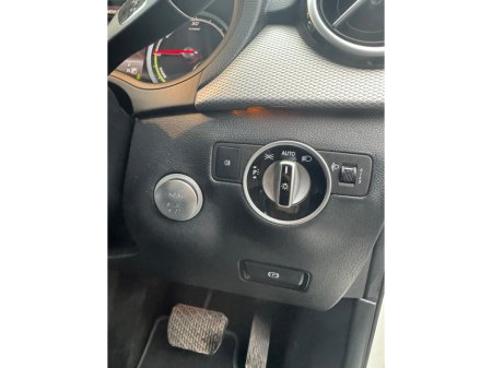 2016 Mercedes-Benz B Class  €9,995 thumbnail