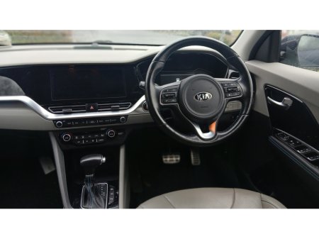 2020 Kia Niro *PLUG-IN HYBRID* 1.6 PREMIUM 5dr €18,950 thumbnail