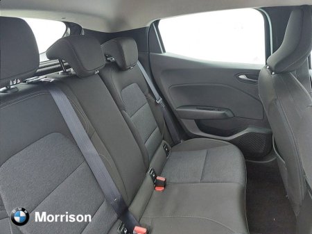 2023 Renault Clio TCe 90 DFull Evolution €16,995 thumbnail