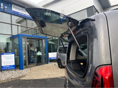 2024 Citroen Berlingo - thumbnail 24