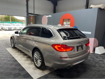 2019 BMW 5 Series - view 4