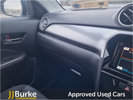 2023 Suzuki Vitara 1.4 Hybrid SZ-T MT €20,950 thumbnail