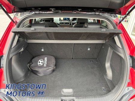 2020 Hyundai Kona Kauai EV Premium 2 Tone 5DR Auto €16,750 thumbnail