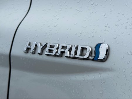 2020 Toyota Camry TOYOTA CAMRY G SPEC- LEATHER PACK 2.5 HYBRID €24,950 thumbnail