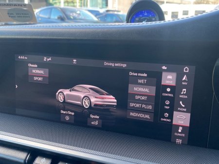 2020 Porsche 911 - thumbnail 21