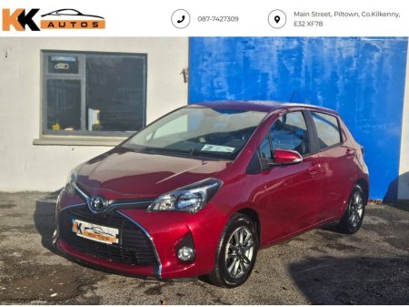 2017 Toyota Yaris 1.0 VVT-i 3Dr Luna €10,750 thumbnail