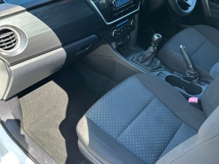 2013 Toyota Auris 1.4D4D Aura NG 4DR €3,200
